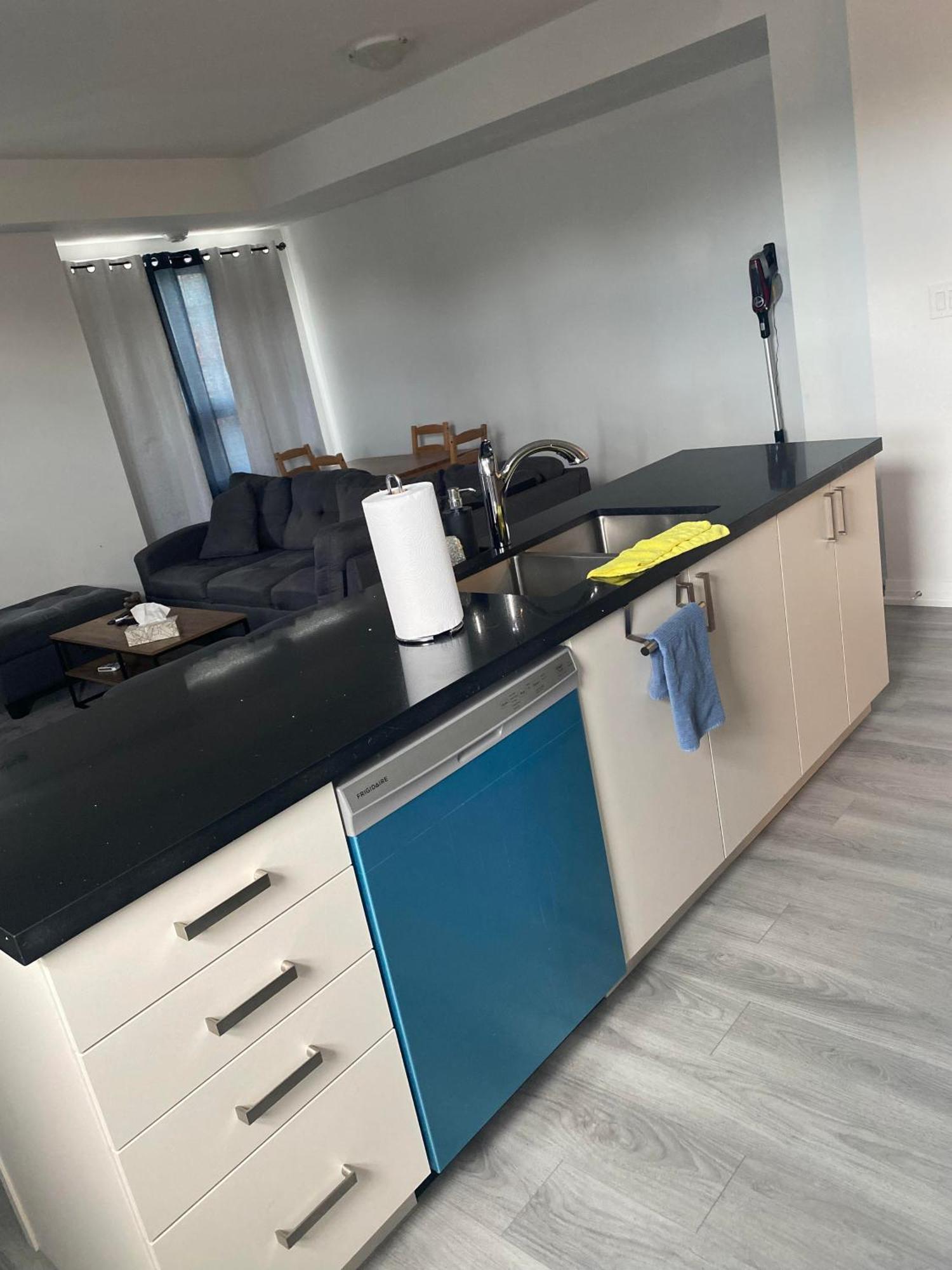 Luxury Bright And Modern Condo Καταρράκτες του Νιαγάρα Εξωτερικό φωτογραφία